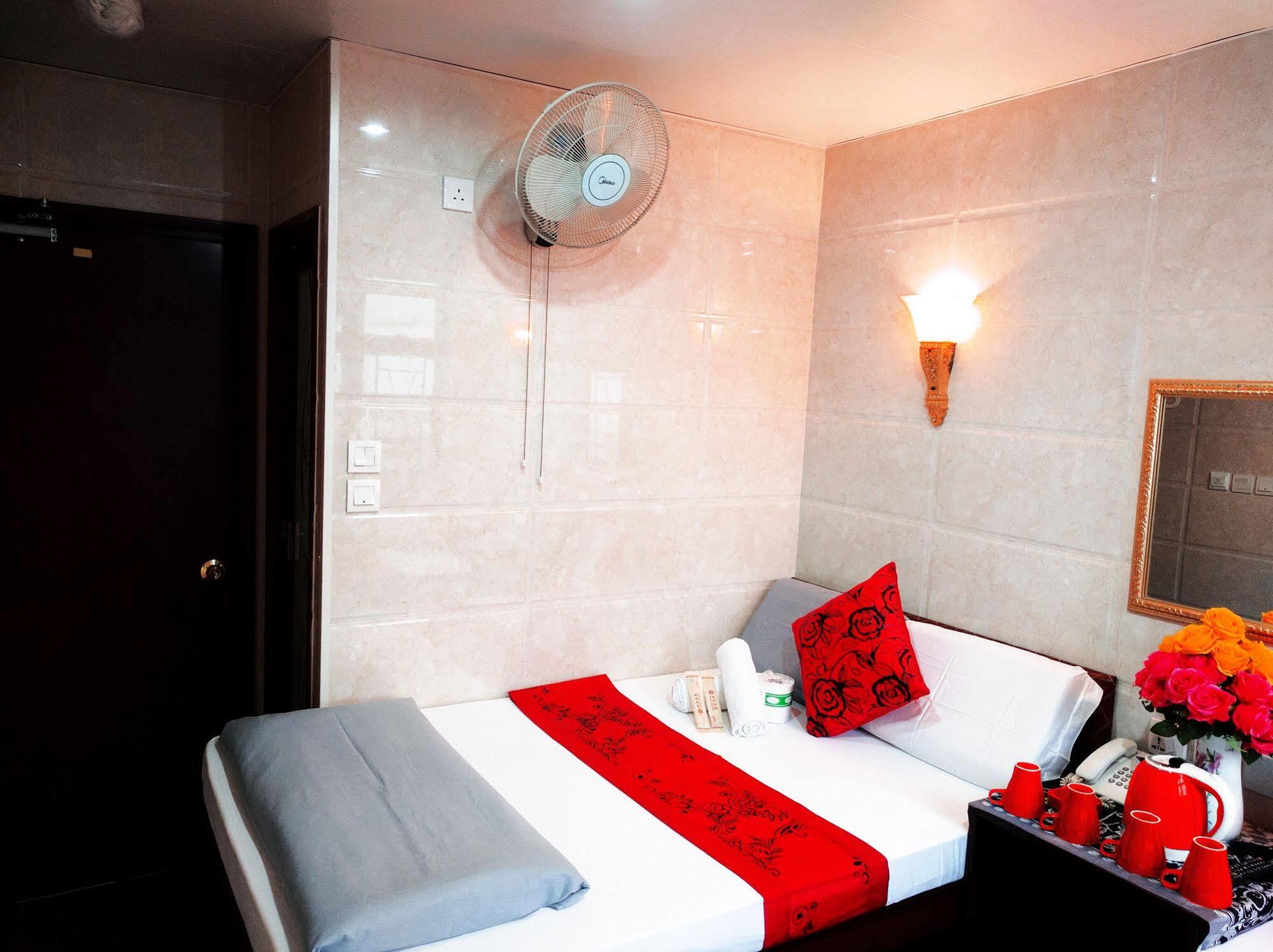 Dhillon Hotel -Guest House HK Hong Kong Extérieur photo