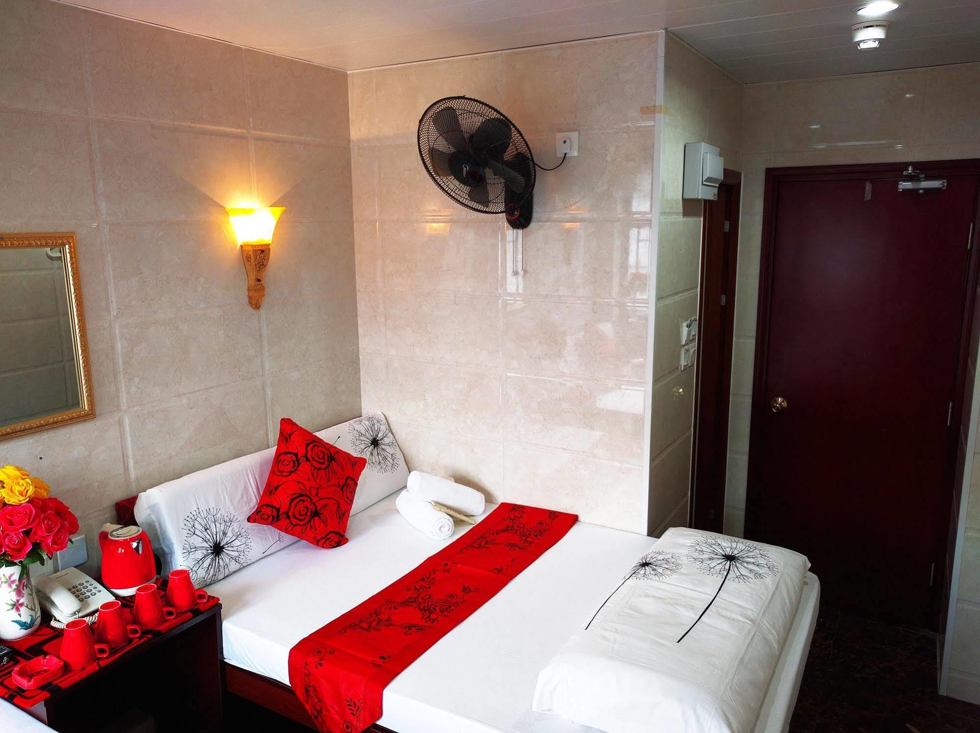 Dhillon Hotel -Guest House HK Hong Kong Extérieur photo